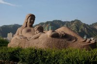 黄河母親彫像