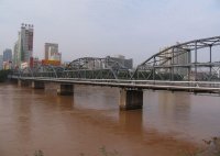 黄河鉄橋