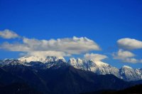 石卡雪山