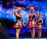 桂林「山水間」少数民族舞踊＆雑技ショー
