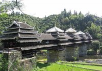 桂林発三江トン族程陽風雨橋(世界遺産請求中)＆最大鼓楼