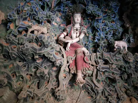 隆興寺