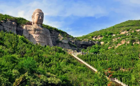 蒙山大仏