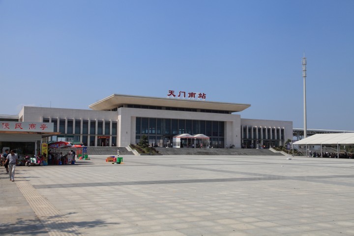 天門駅2.jpg